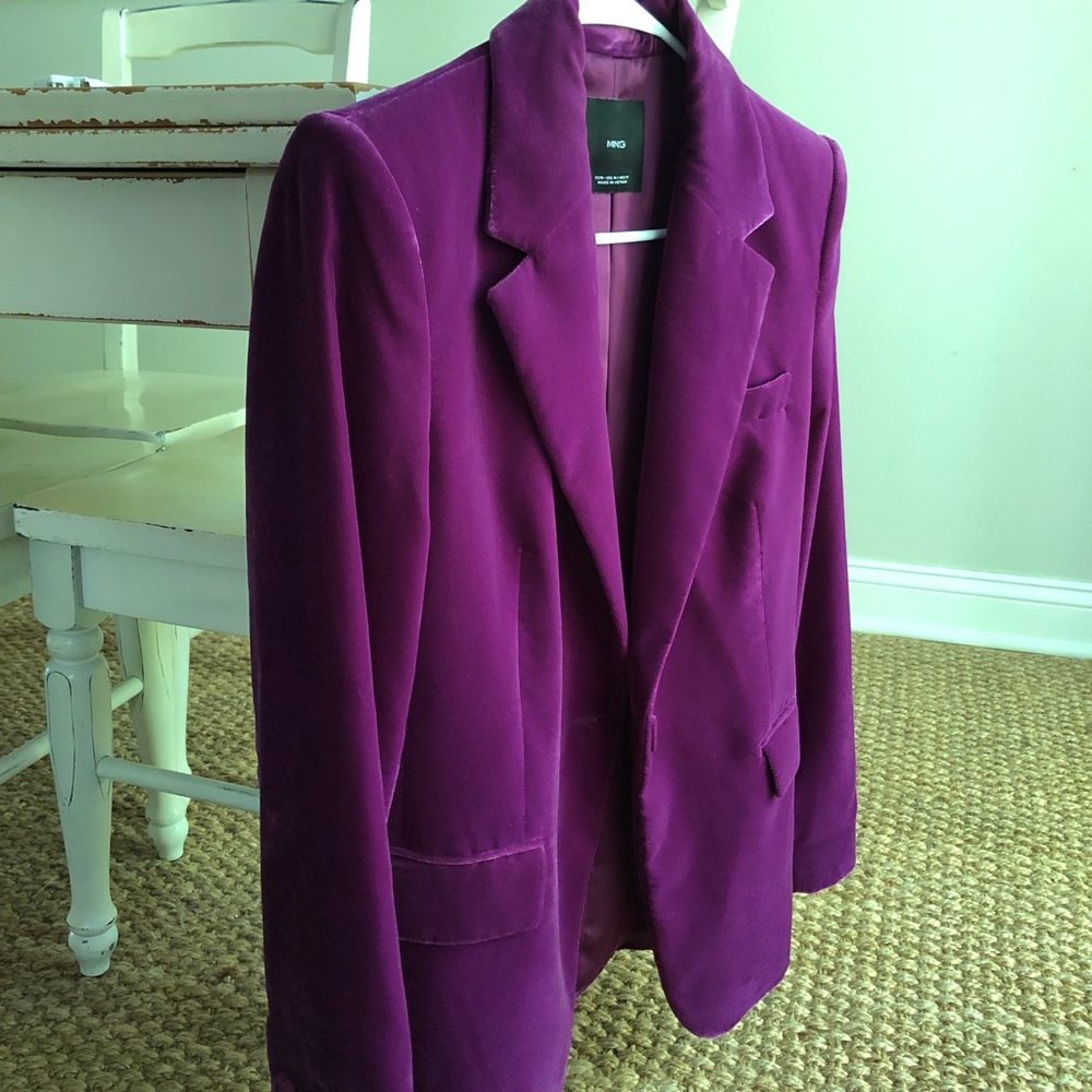 New: MNG Mango Structured Velvet Blazer. Size 6 - Picture 5 of 12